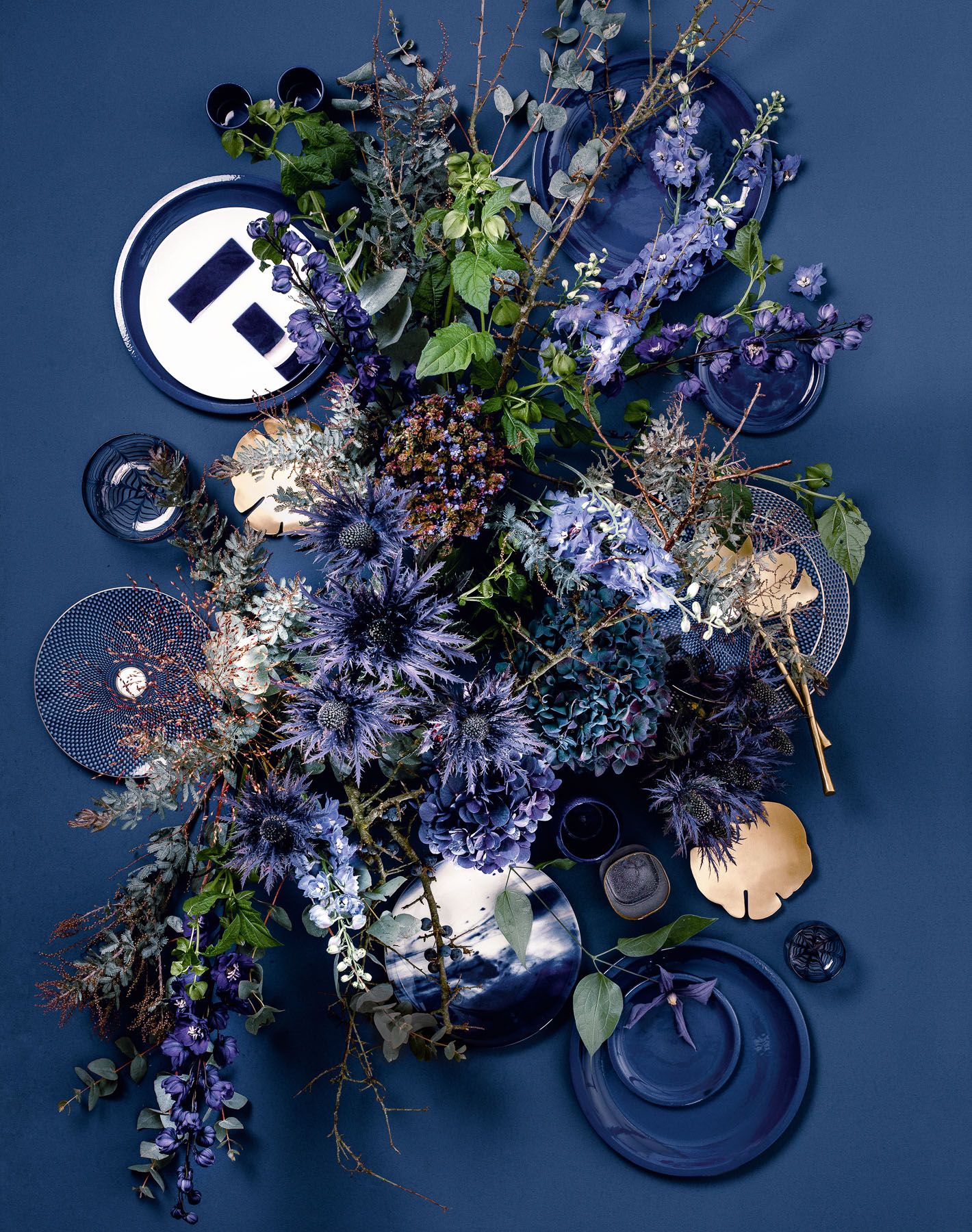 Table &amp; Flowers