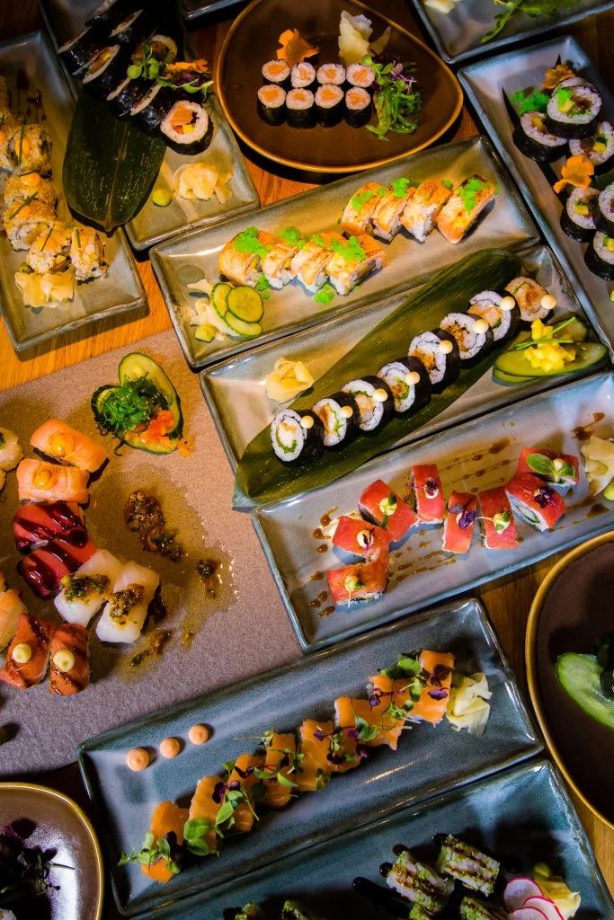 Sushi-bakkar ofan frá