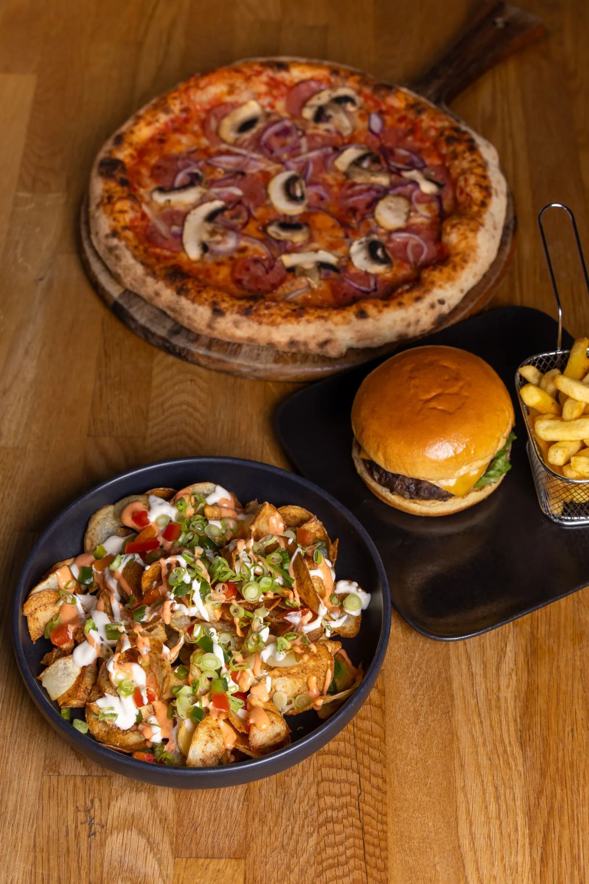 Pizza, hamborgari og smáréttir, nær