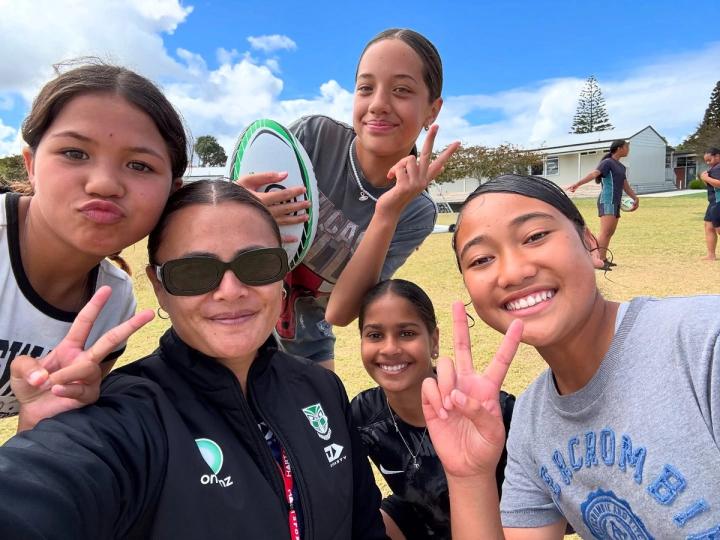 program-feature-image program-feature-image