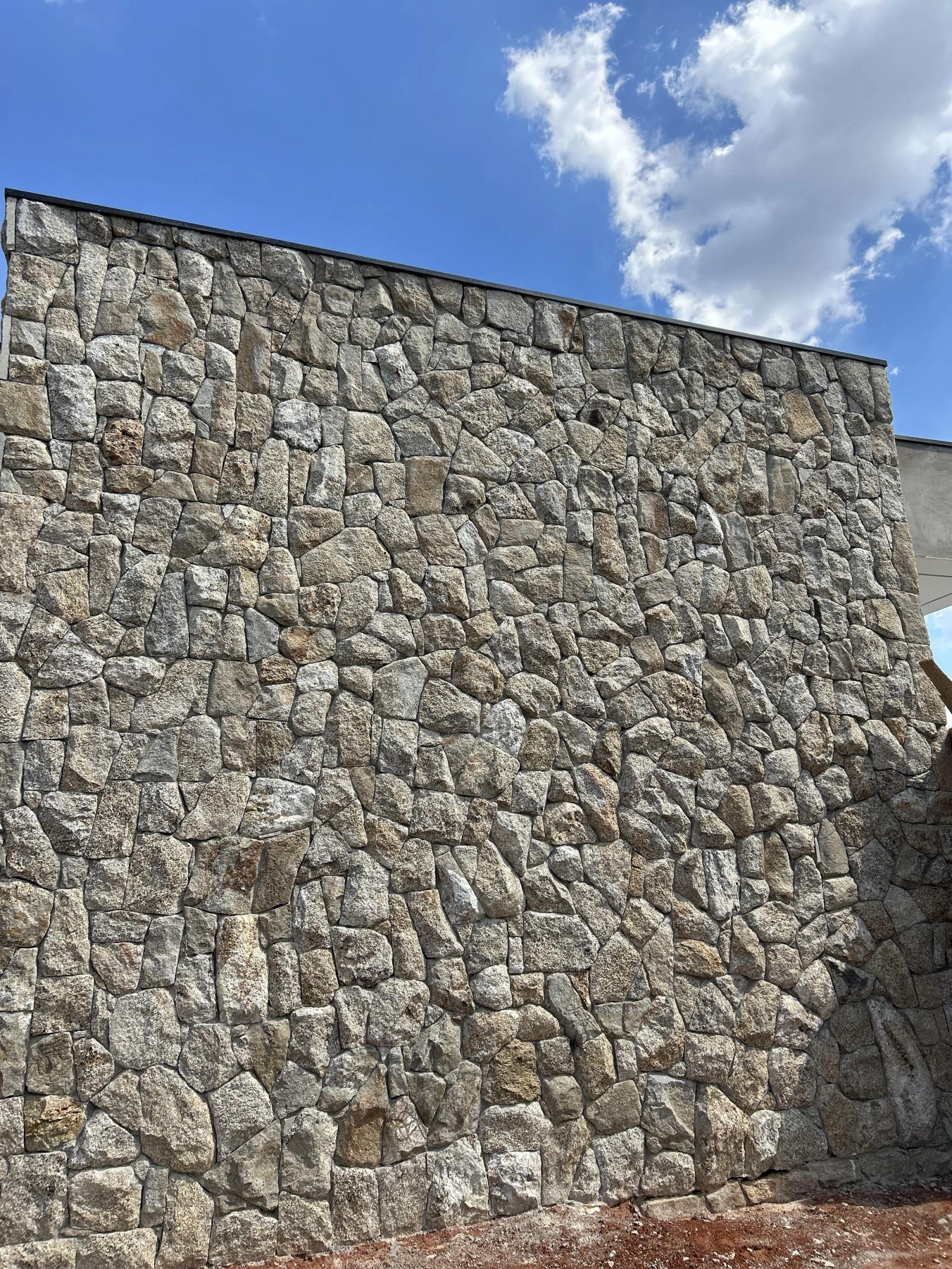 Revestimento em pedra natural