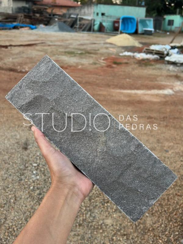 Pedras Vulcânicas Rockface Vulcânica — foto 1