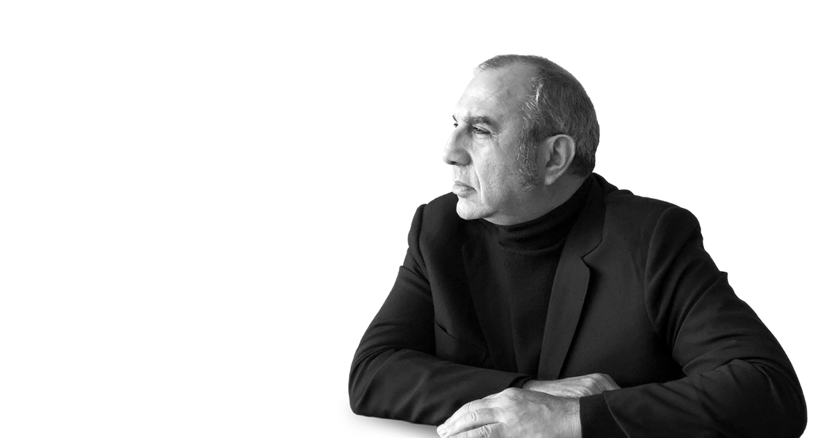 Portrait of Italian designer Stefano Giovannoni.