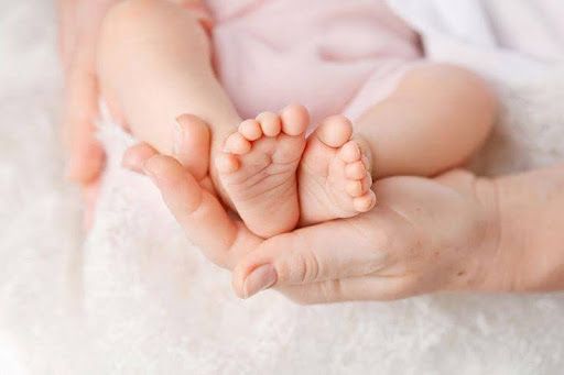 Baby Foot Health: Growth Milestones, Pain Causes & Treatment