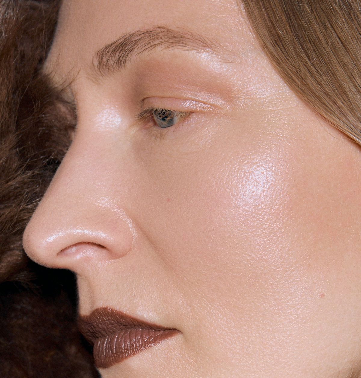 beauty brown lips woman
