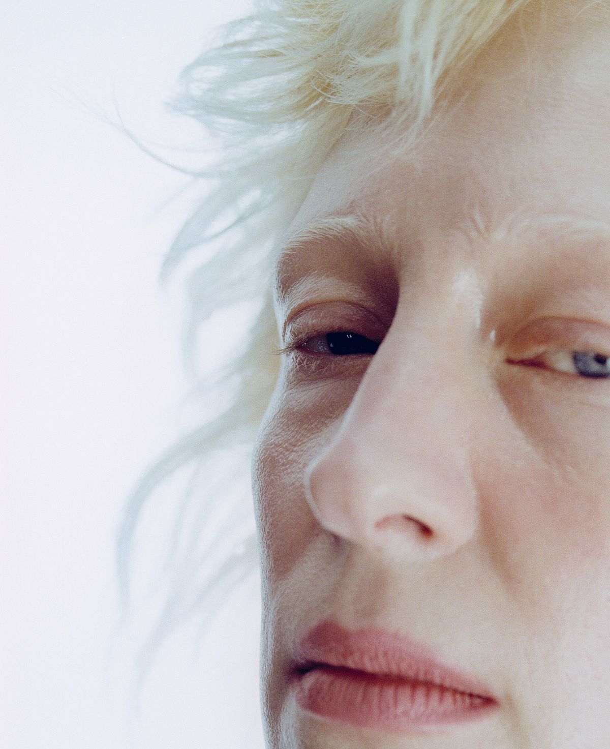 natural make up female photographer