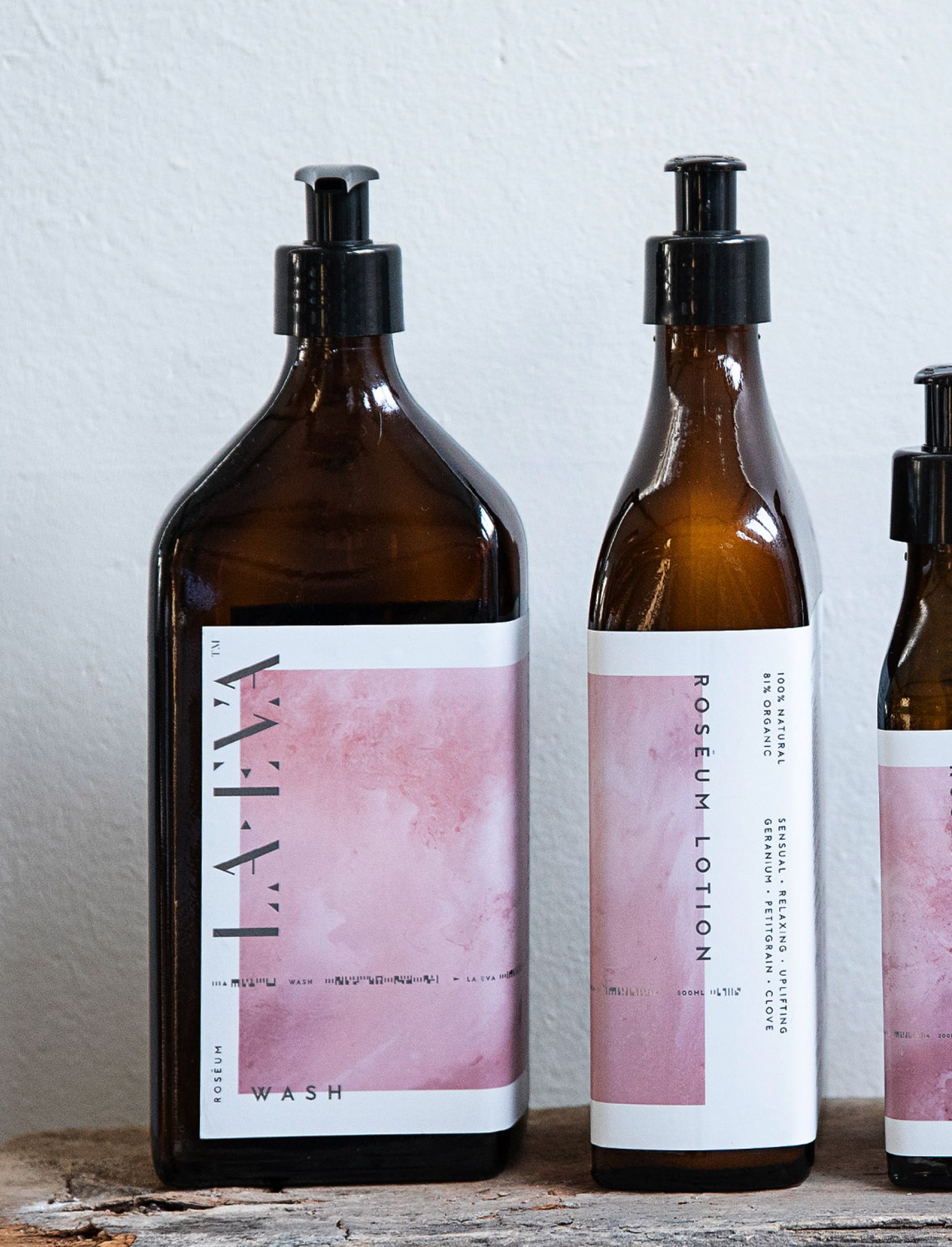 La Eva Bottles on table 4