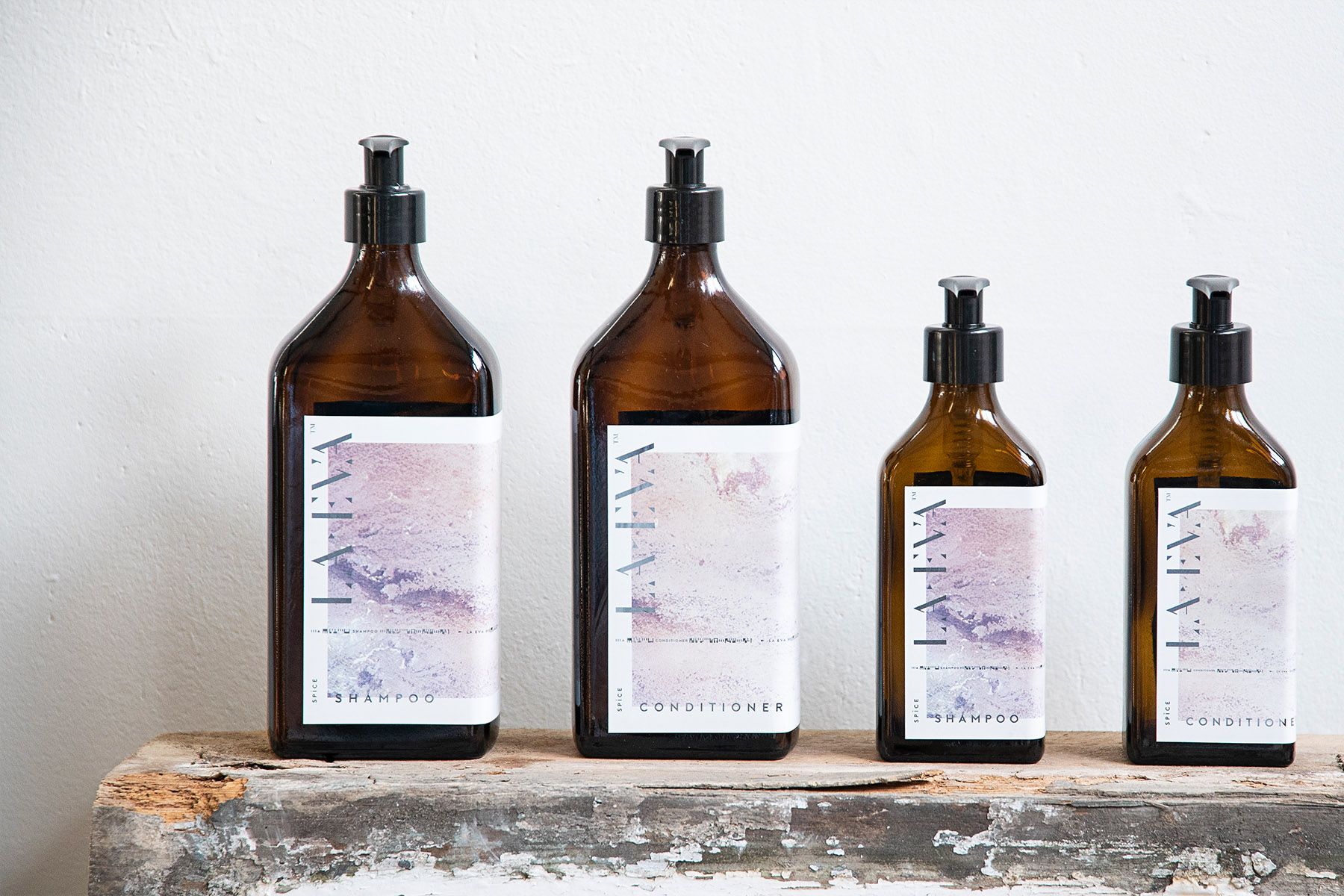 La Eva Bottles on table 1