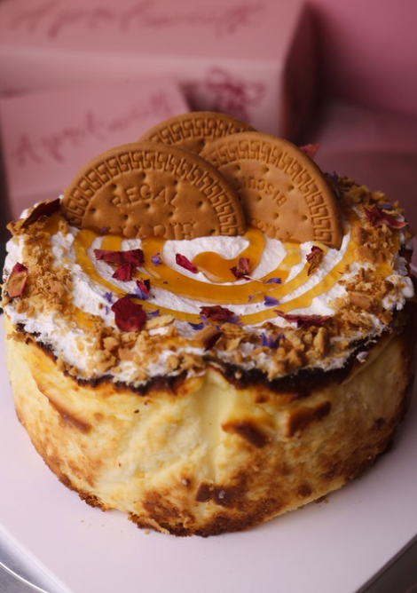 Burnt Cheesecake Regal Bliss 16cm