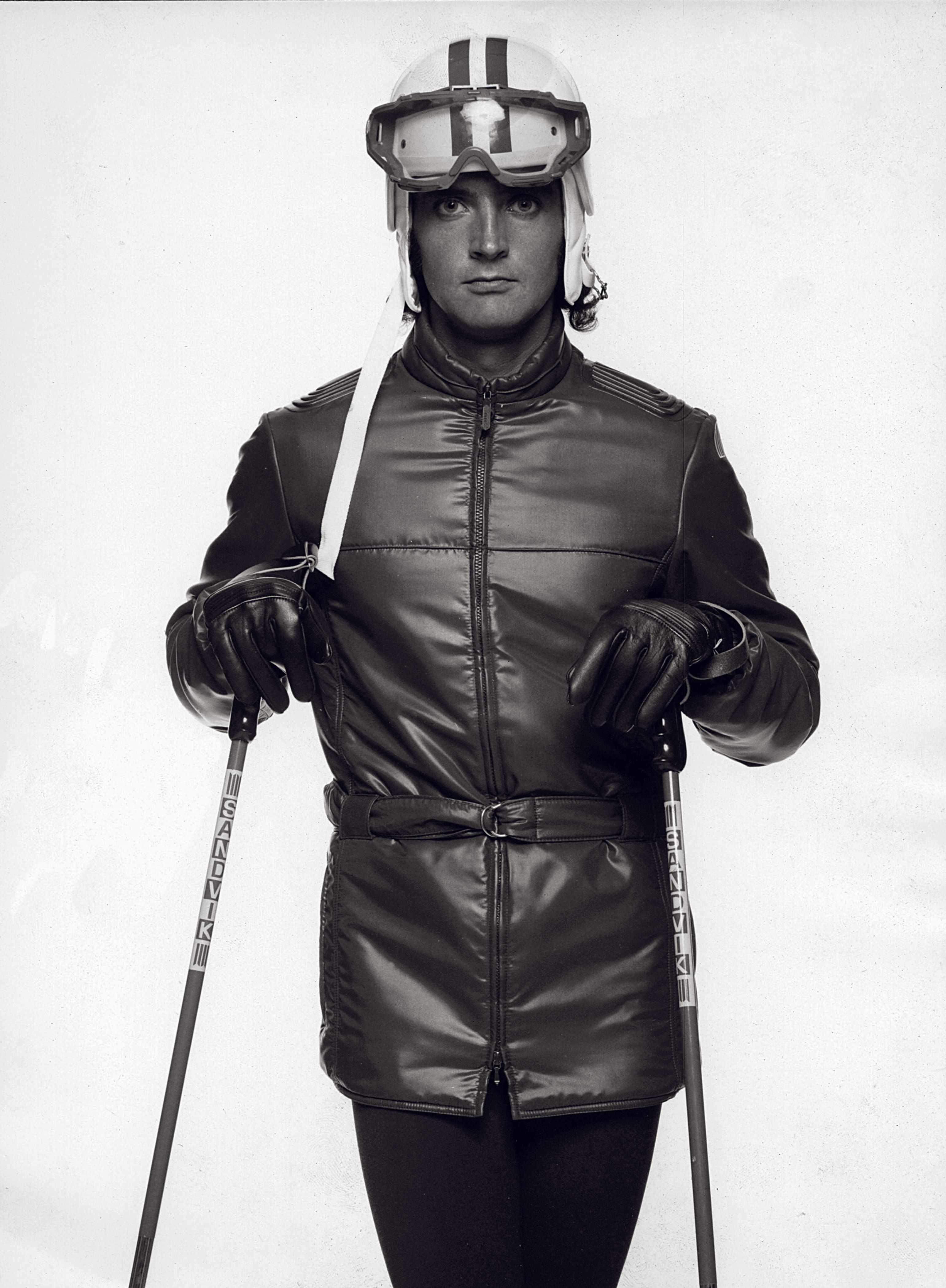 Yellow texture with logo colmar