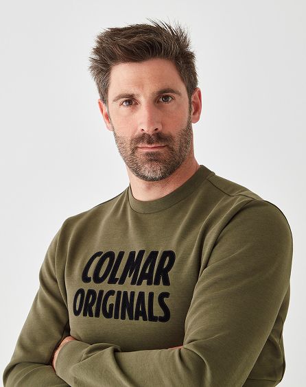 Adrien Theaux Portrait maglione verde kaki