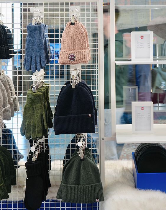 Milan pop-up store accessories