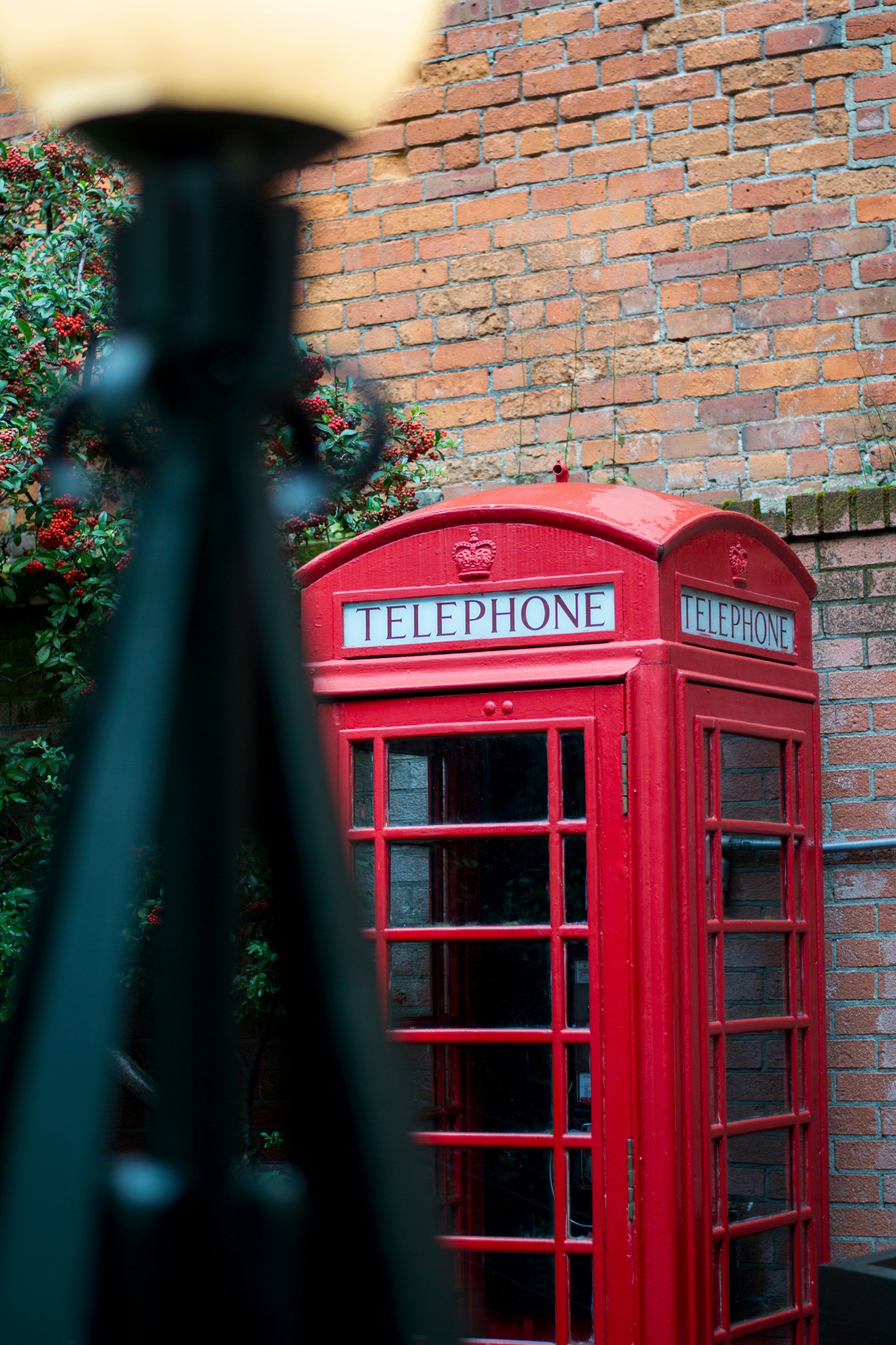 Canadian SIM Card & Phone Setup