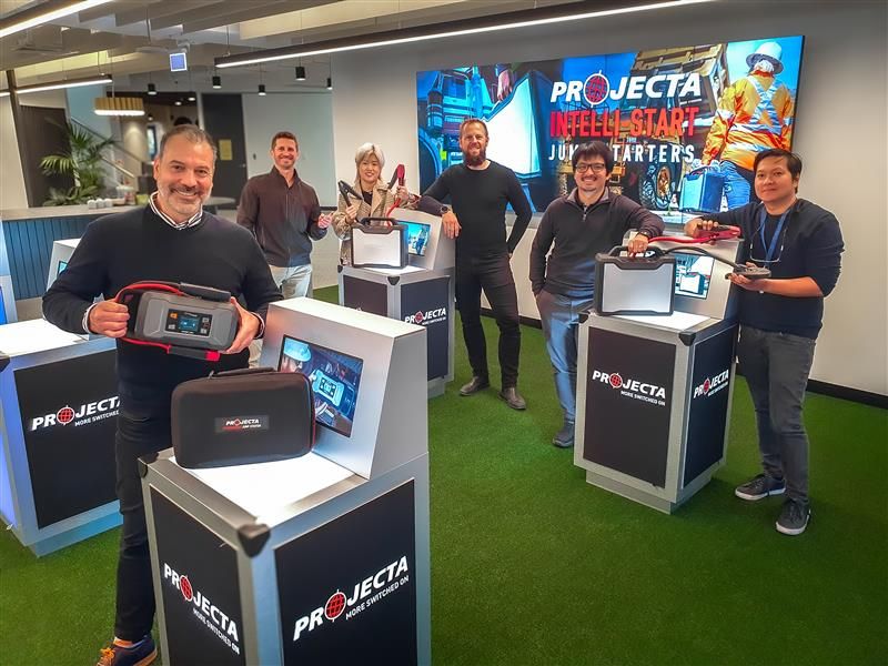 Red Dot Awards - Projecta Intelli-Start.jpg