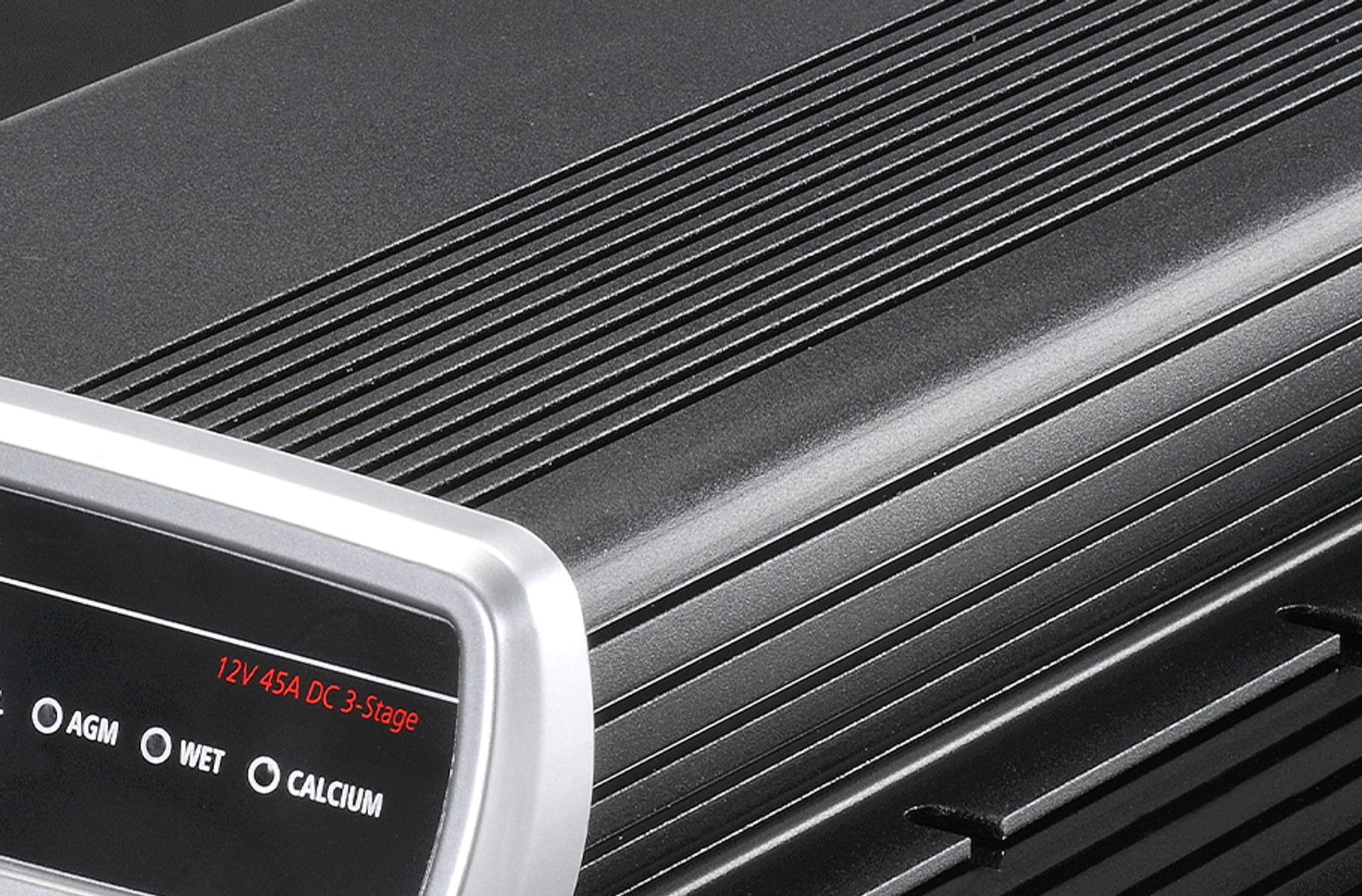 New 'Intelli-Charge' DC/Solar Battery Charger Adds To Impressive Projecta Range