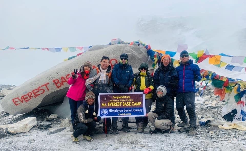 Projecta Takes Portable Solar Chargers To New Heights