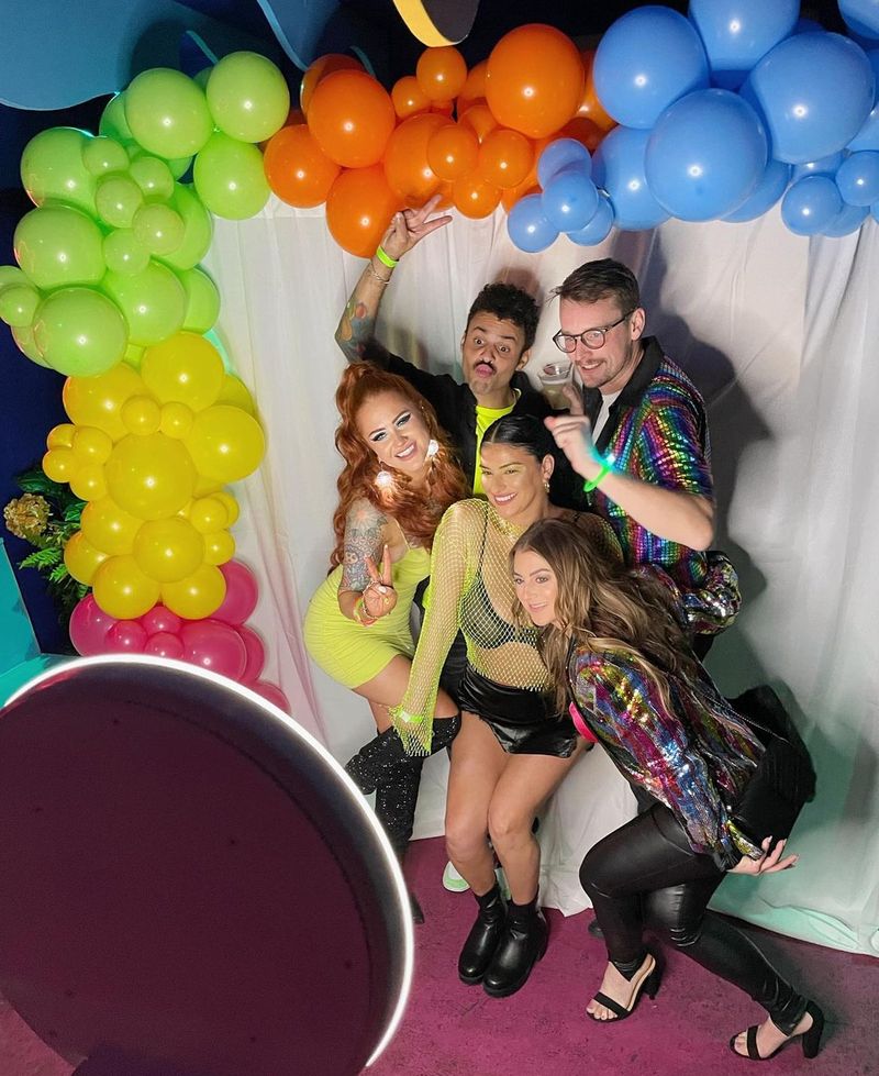 Social Booth LV balloons photo