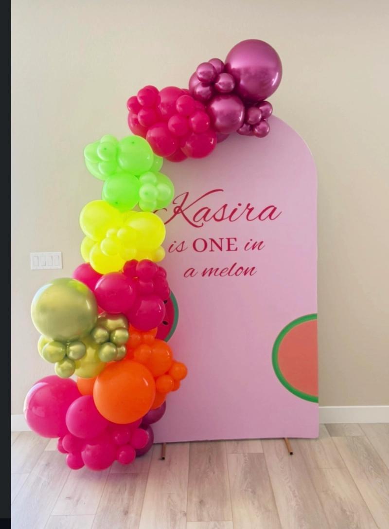 Social Booth LV balloons photo