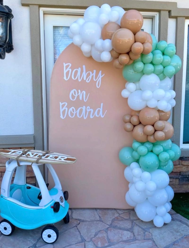 Social Booth LV balloons photo