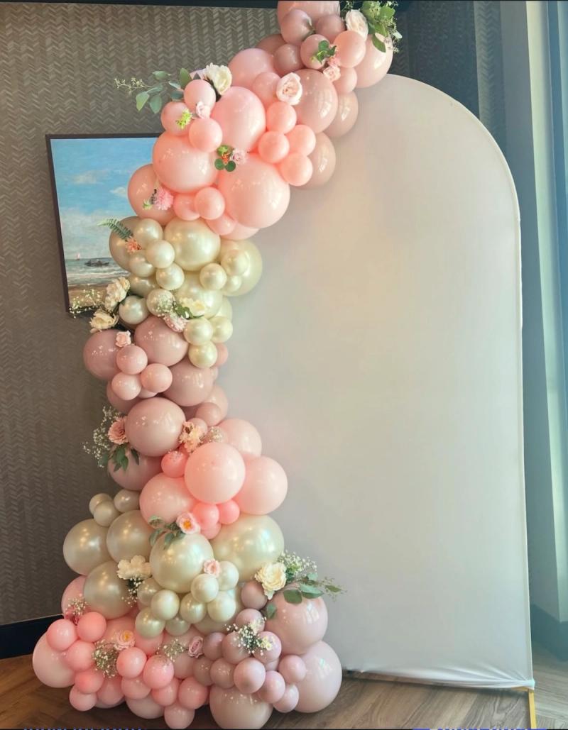 Social Booth LV balloons photo