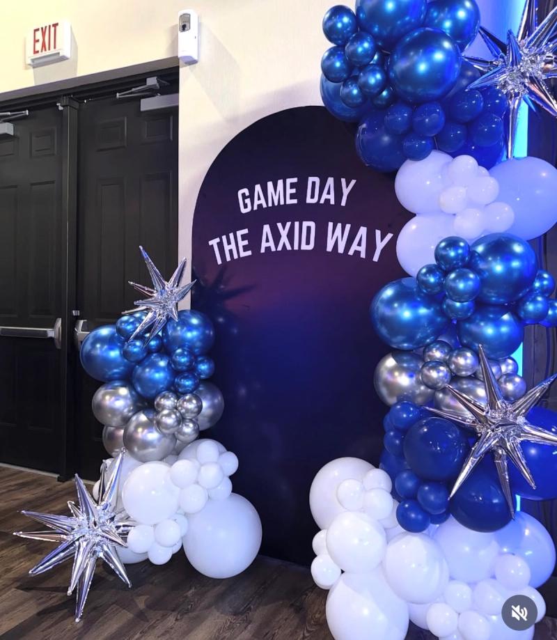 Social Booth LV balloons photo