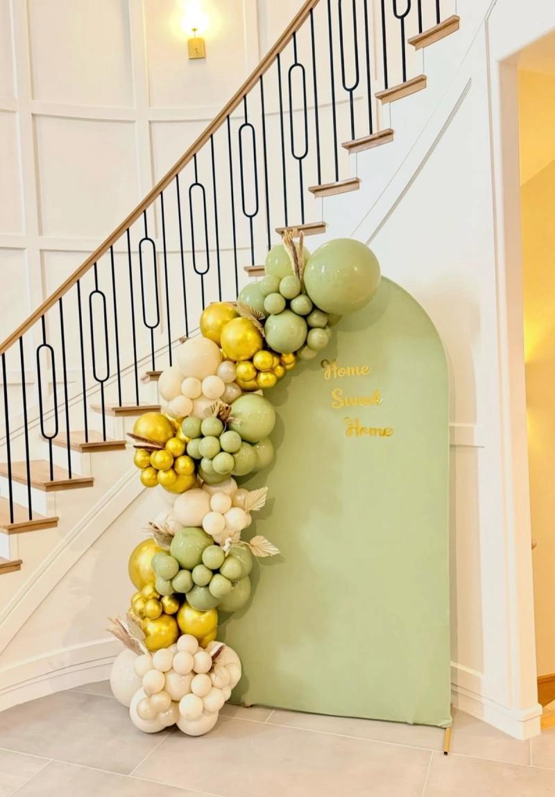 Social Booth LV balloons photo