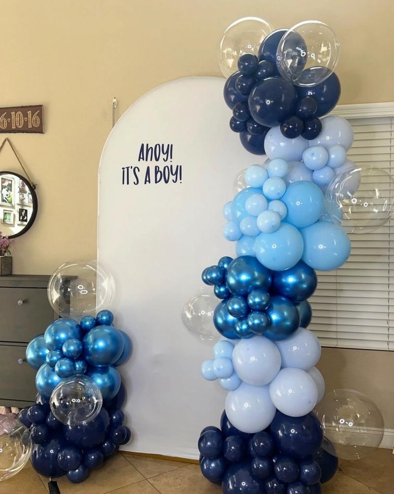 Social Booth LV balloons photo