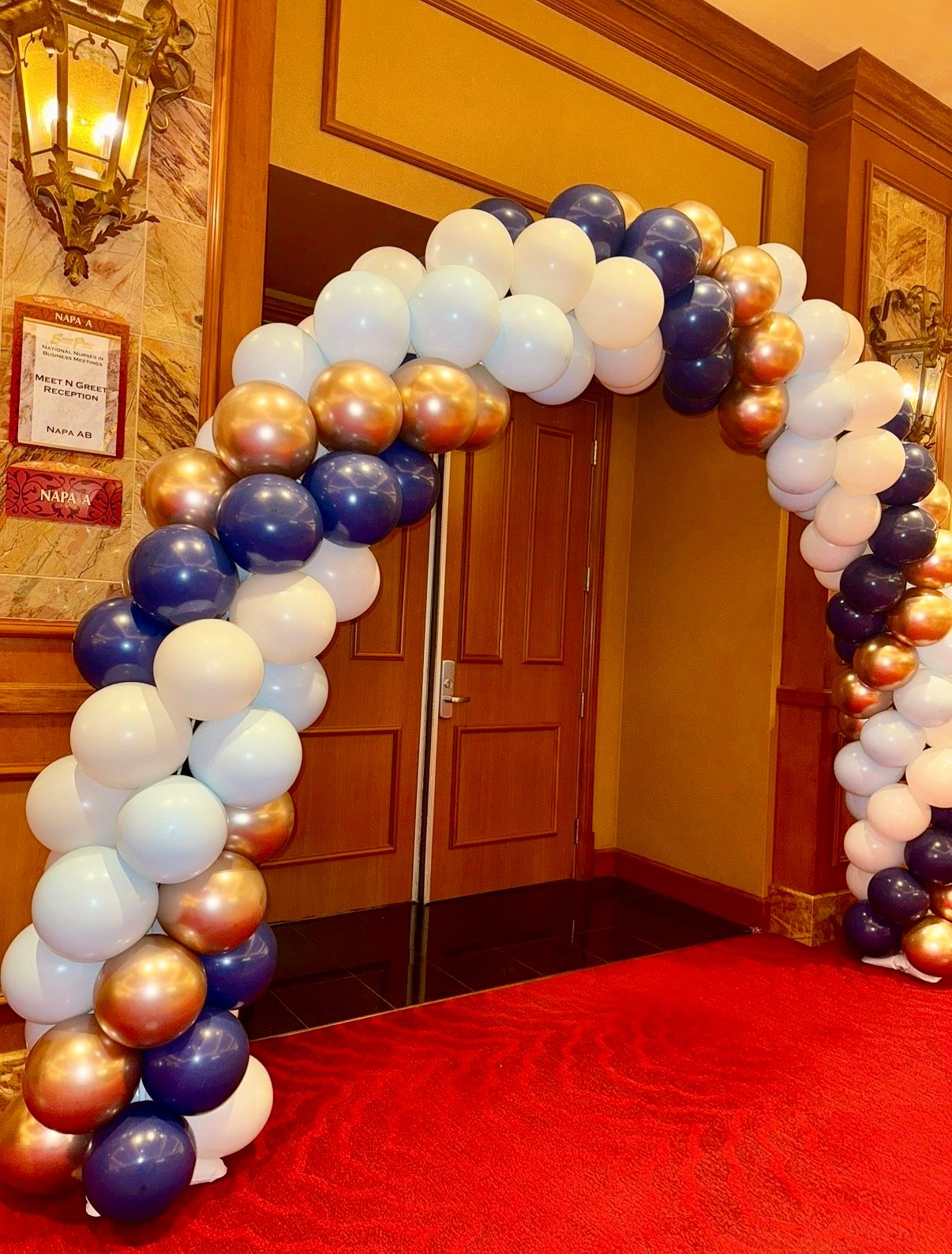 Social Booth LV balloons photo