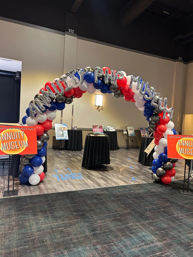 Social Booth LV balloons photo