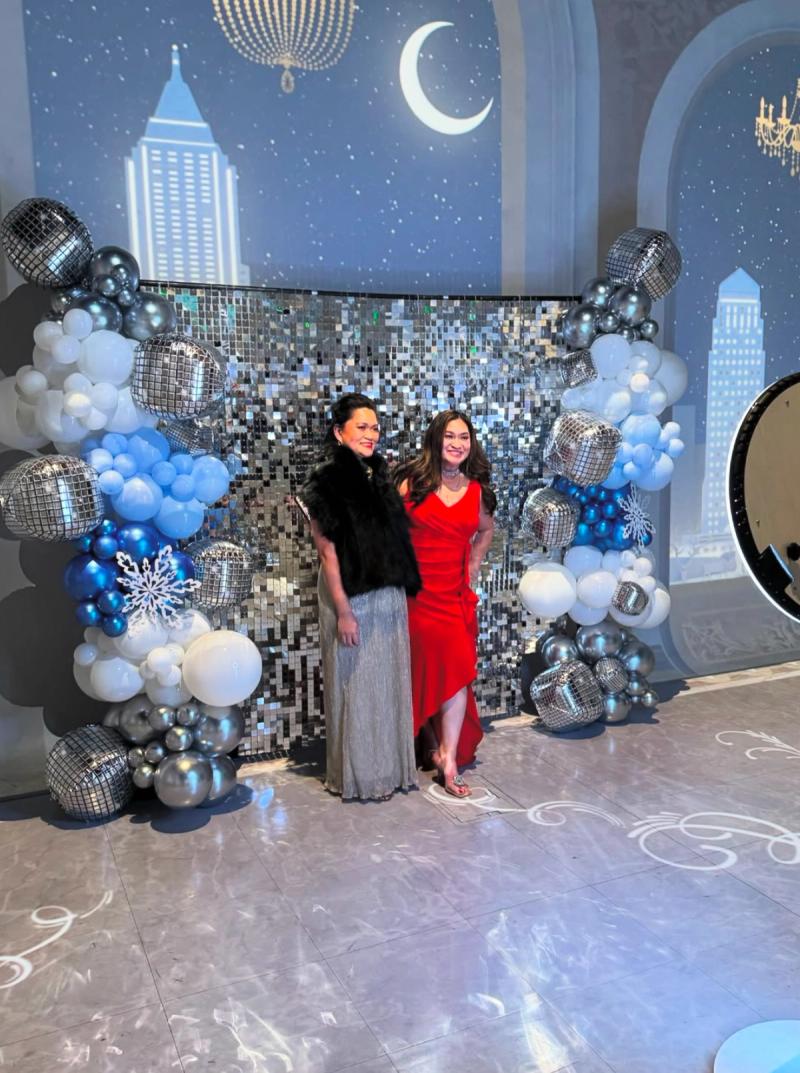 Social Booth LV balloons photo