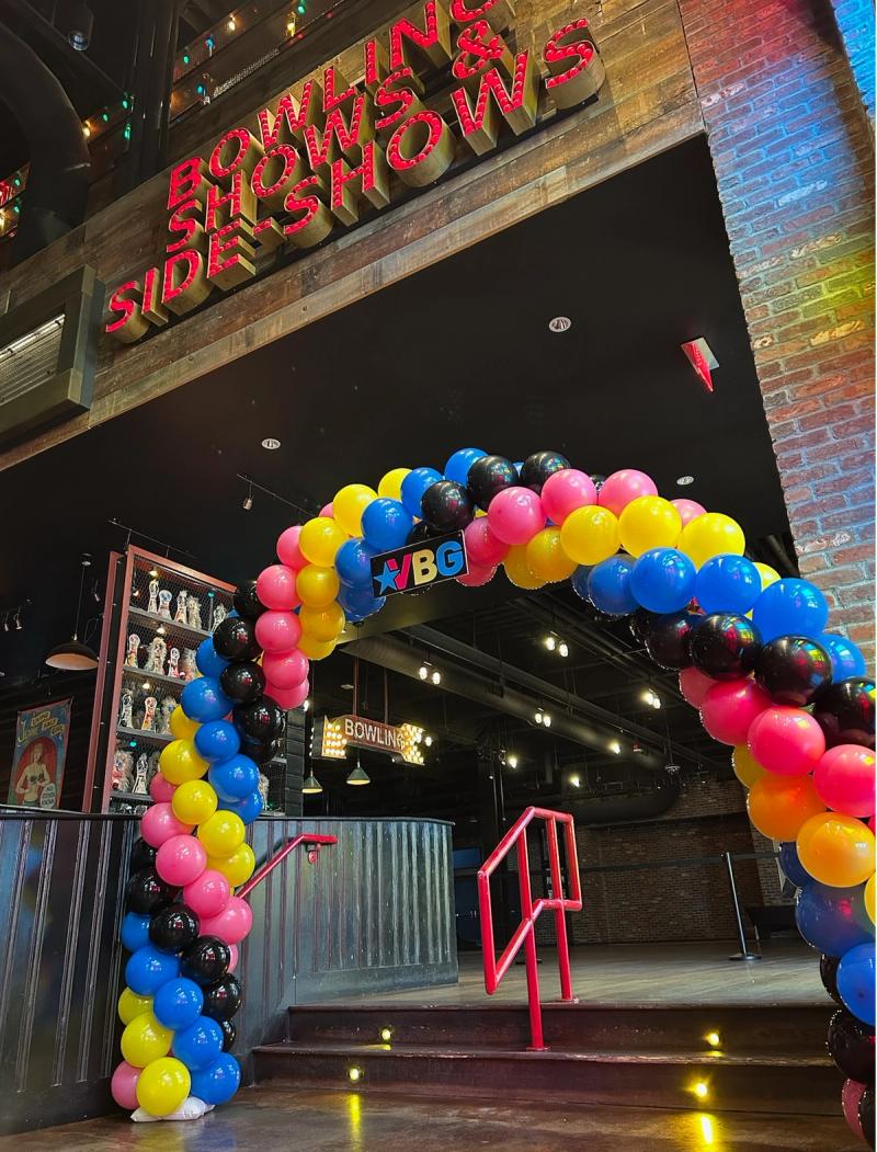 Social Booth LV balloons photo