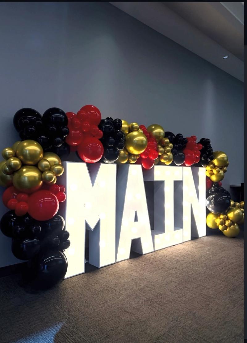 Social Booth LV balloons photo