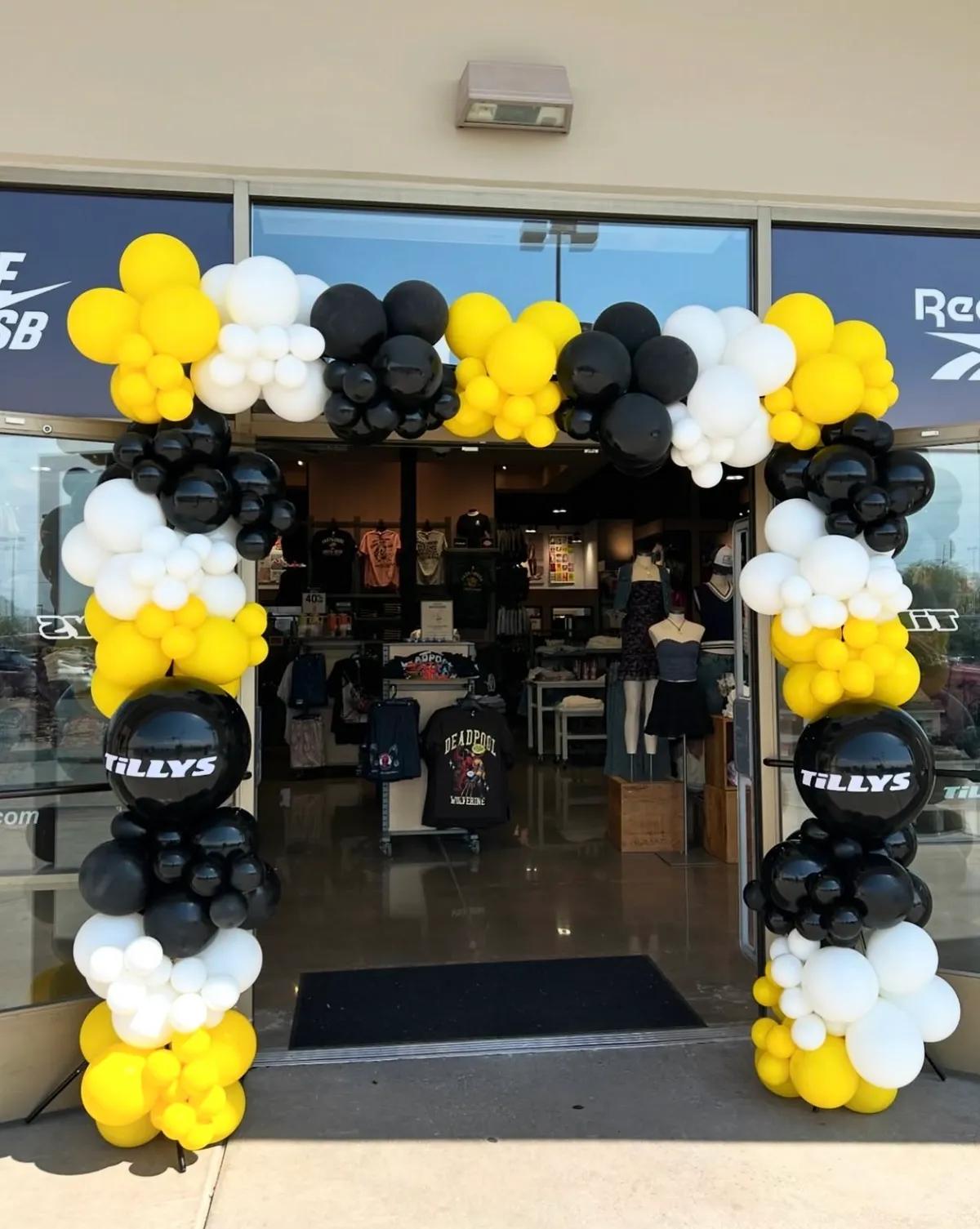 Colorful birthday party balloon decorations