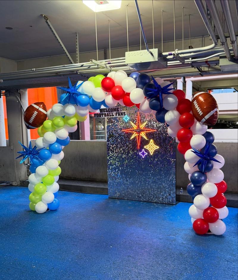 Social Booth LV balloons photo