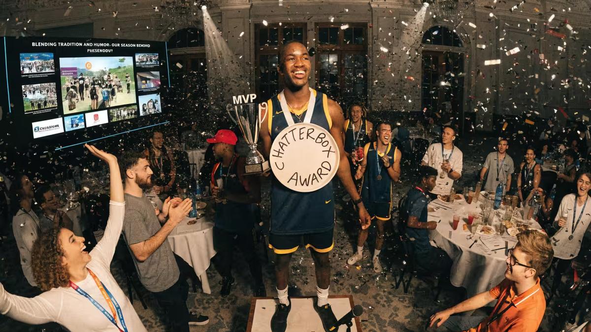 Award-Winning Ideas: Celebrating Your Team's Season Success 