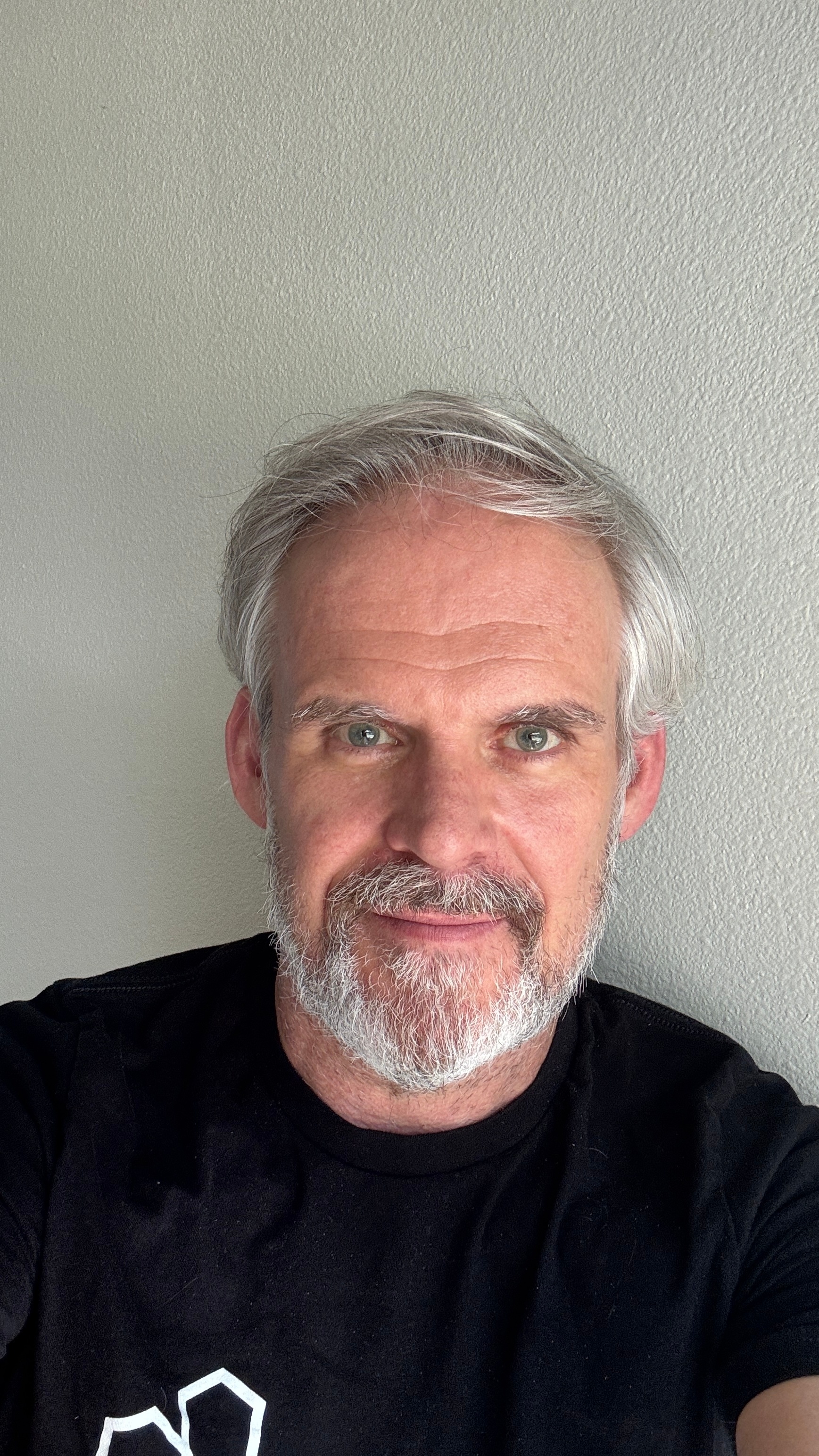 Mark Milligan portrait