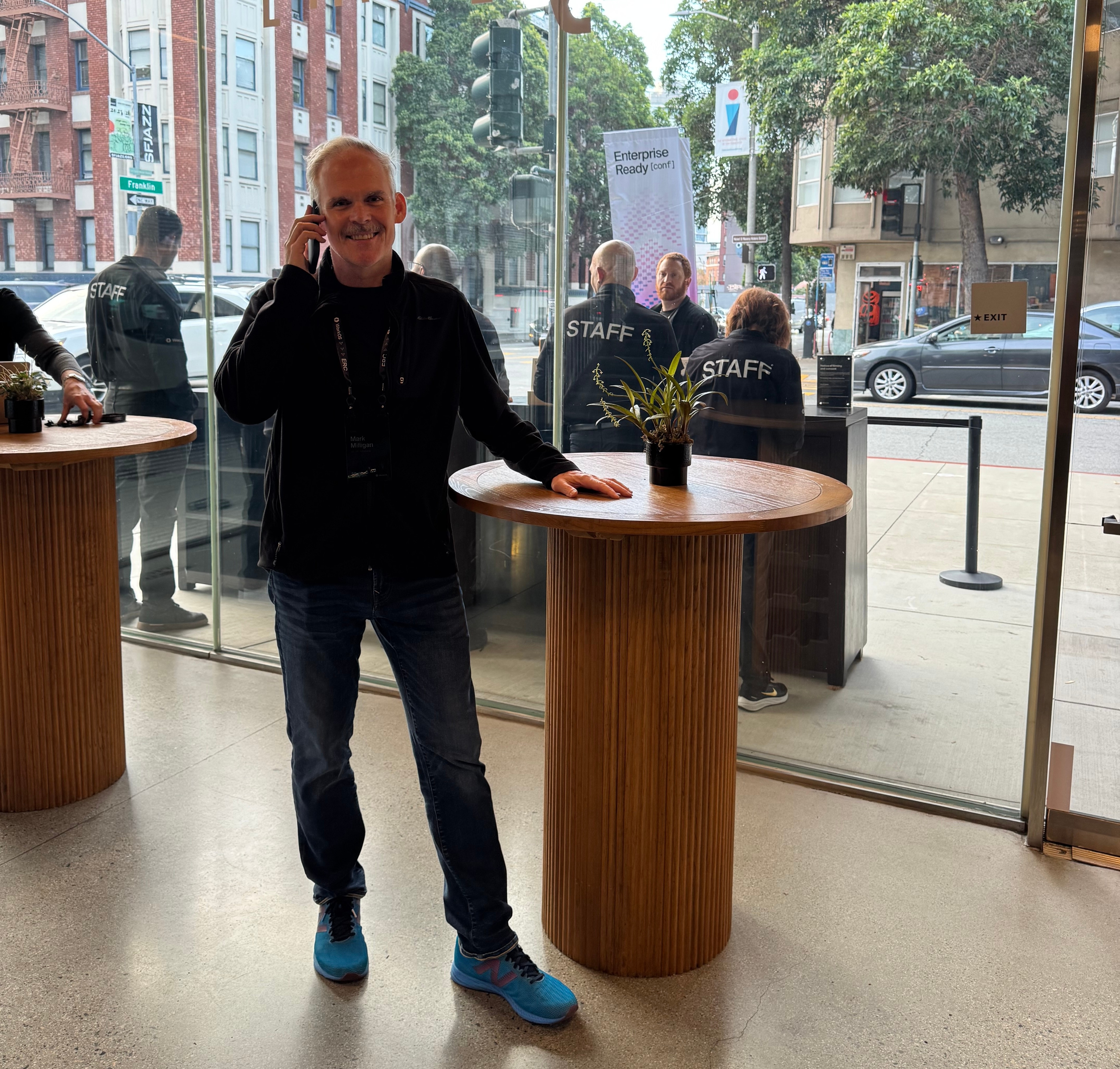 Nuon's VP or Revenue at an empty table waiting for leads