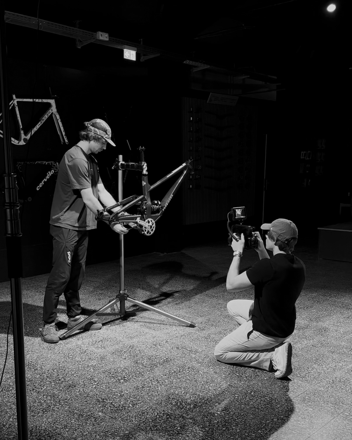 Dust Bikes bts 1
