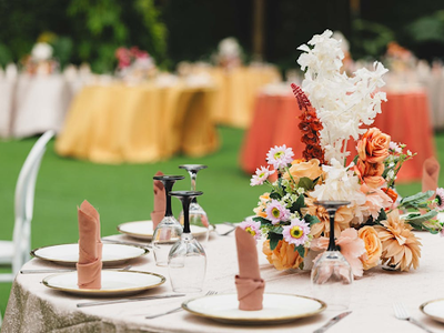 How to Decorate a Table for a Party on a Budget Without Sacrificing Style