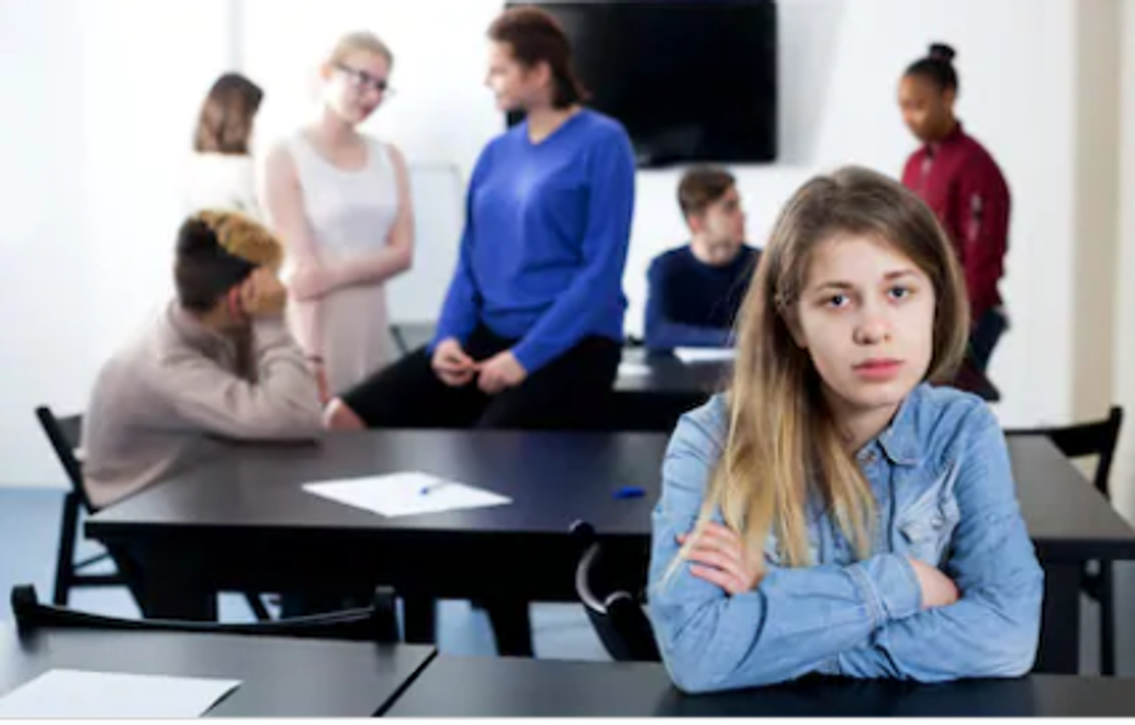 Persévérants, observateurs, dotés d'un bon esprit analytique et d'un sens de l'écoute aiguisé, les élèves introvertis sont souvent sous-estimés par leurs enseignant‧e‧s et leurs parents.