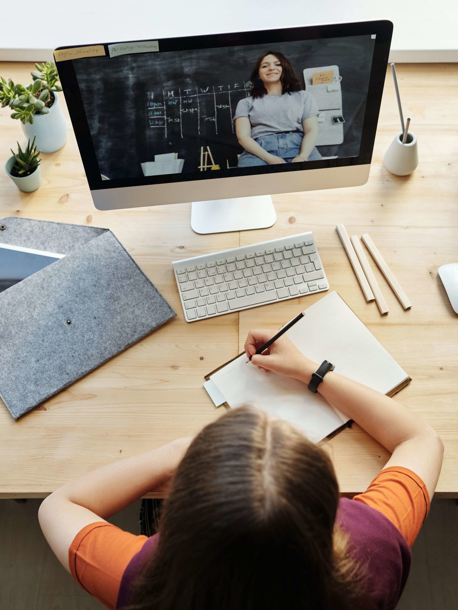 Motivation, vulgarisation, adaptation...quelles sont les qualités d'une bonne tutrice ou d'un bon tuteur?