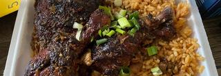 Lyn's Caribbean Restaurant