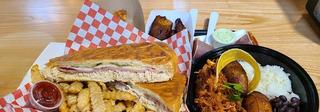 D'Cuban Cafe