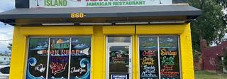 Island Fish Head Jamaican Restaurant and Jay’s Smoothie Bar