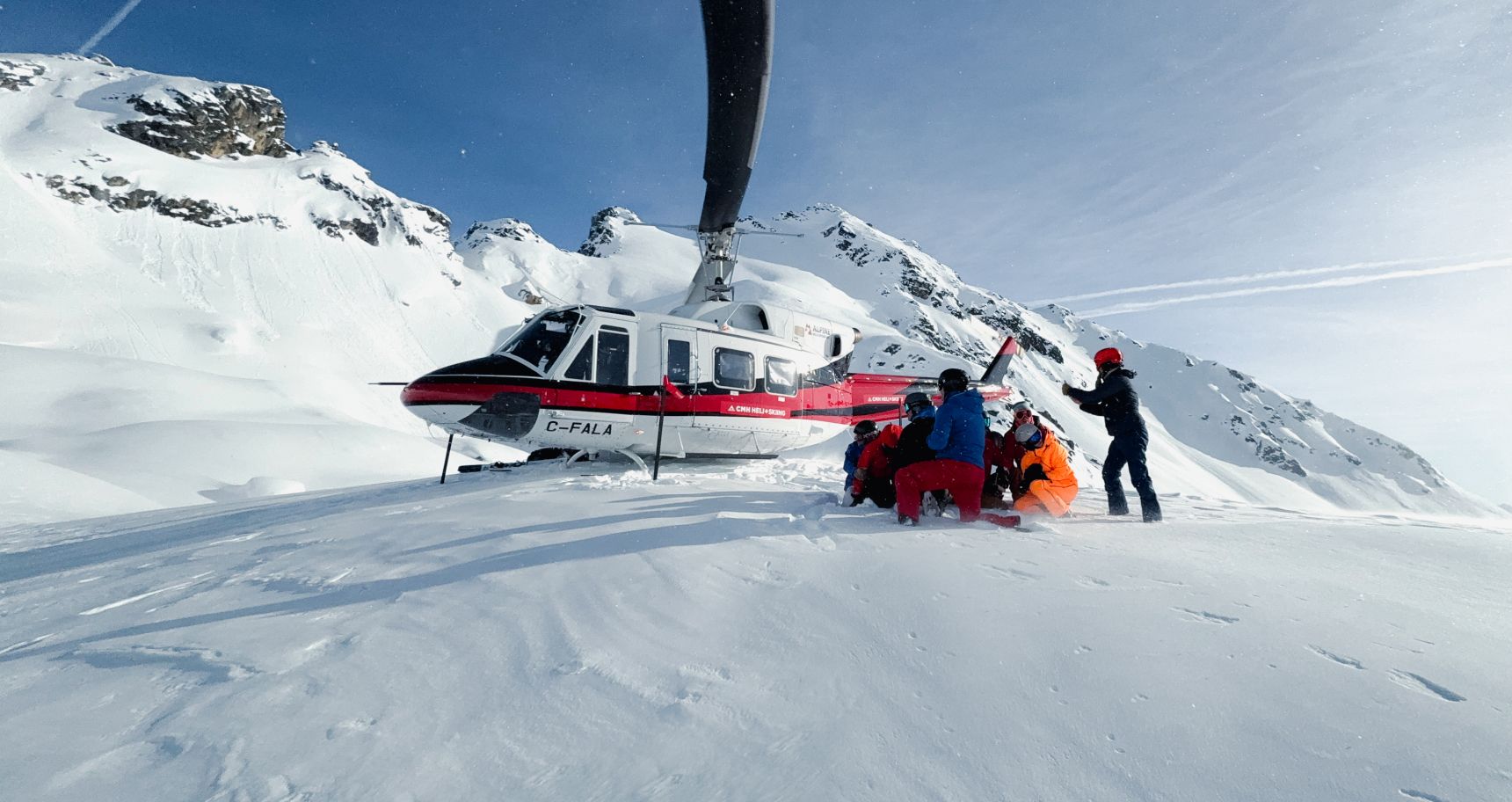 CMH Heli-Skiing & Summer Adventures | CMH Heli-Skiing