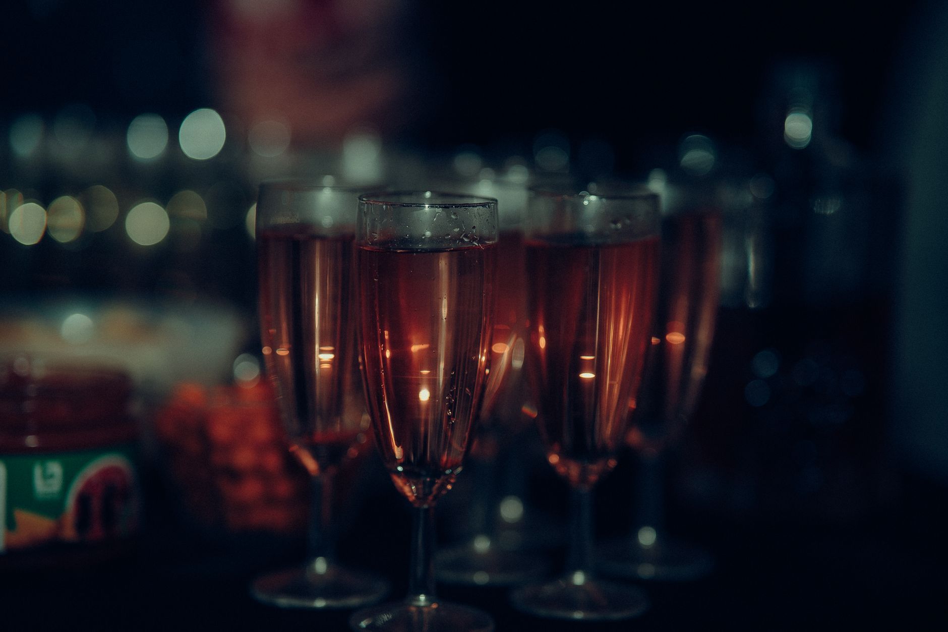 Réveillon : 8 cocktails au champagne qui valent mieux qu'une coupe