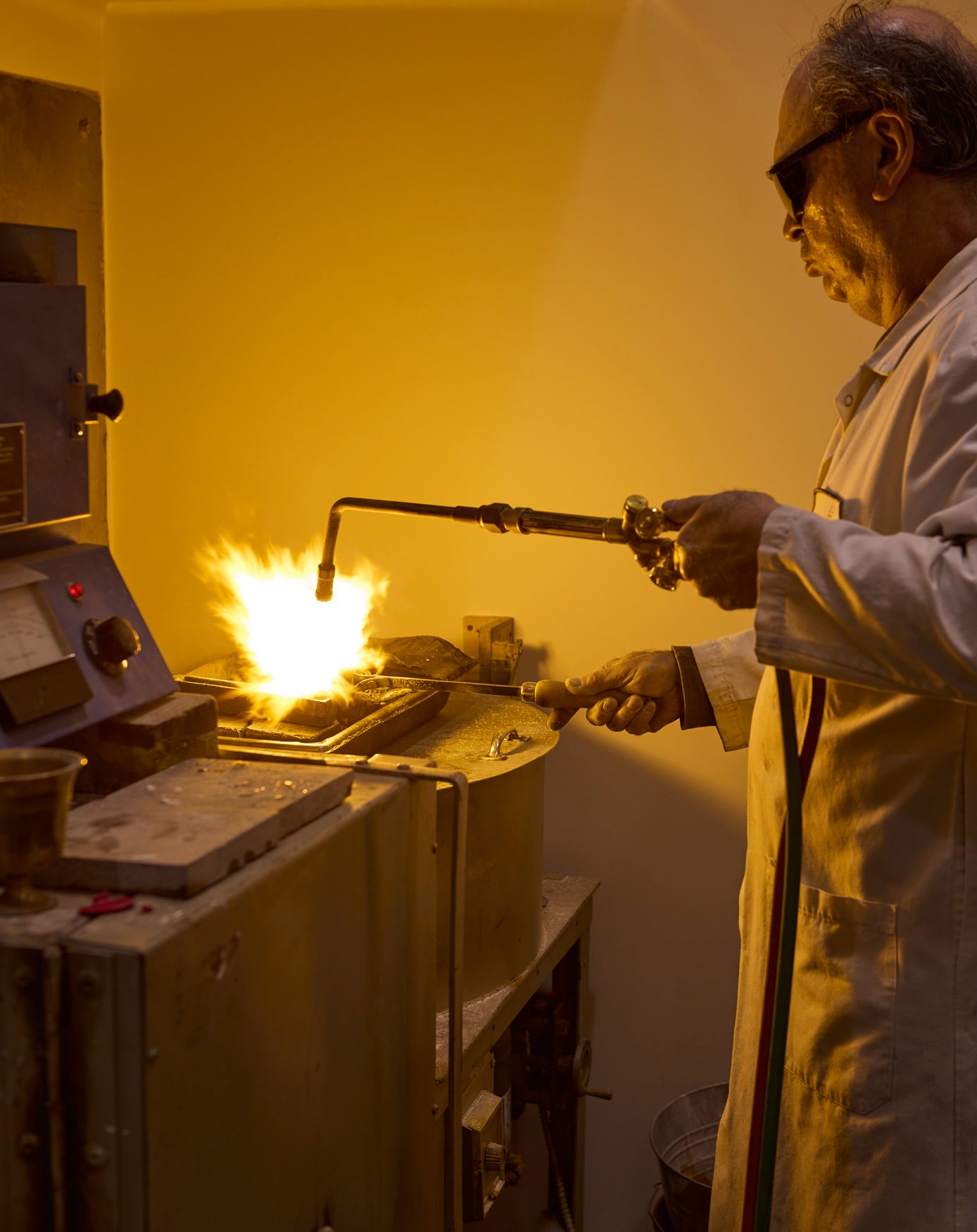 Man using a blowtorch