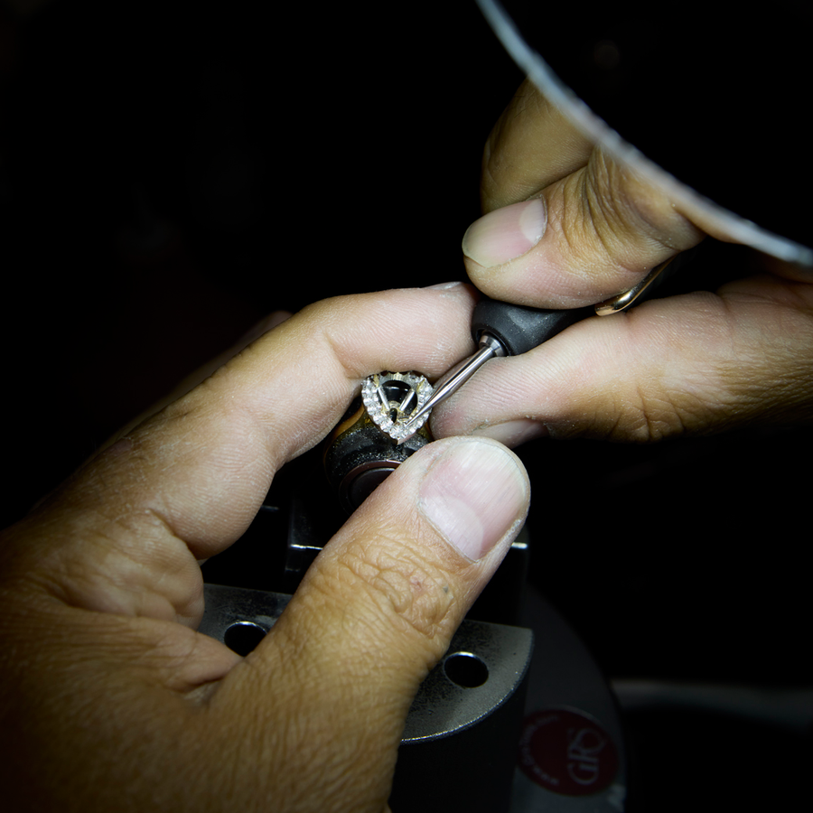 Diamond setting