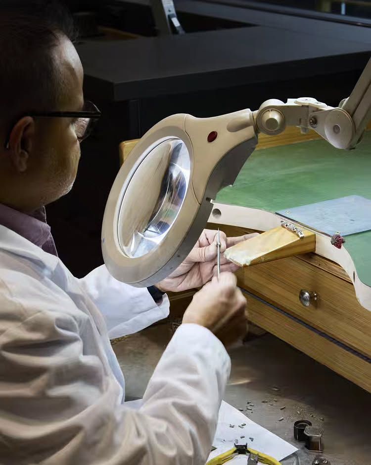 Château D'Ivoire jewelry atelier