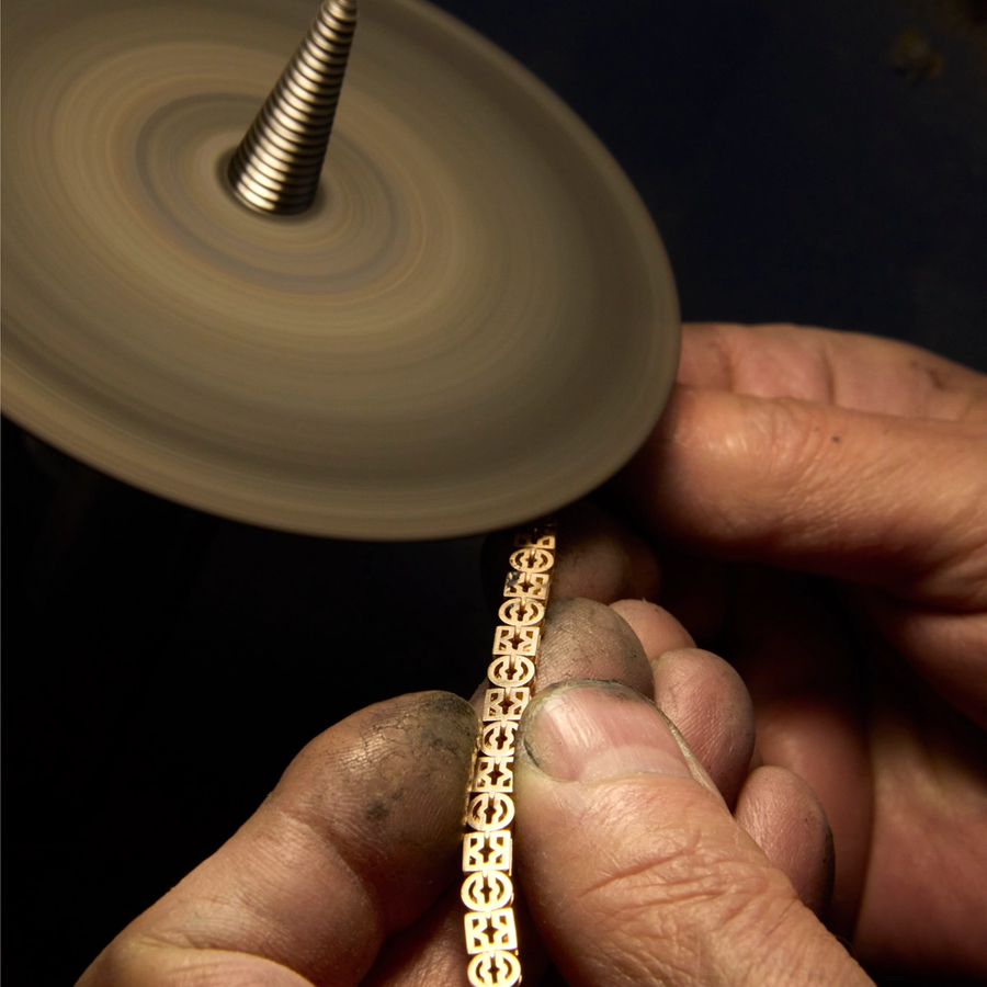 Polishing